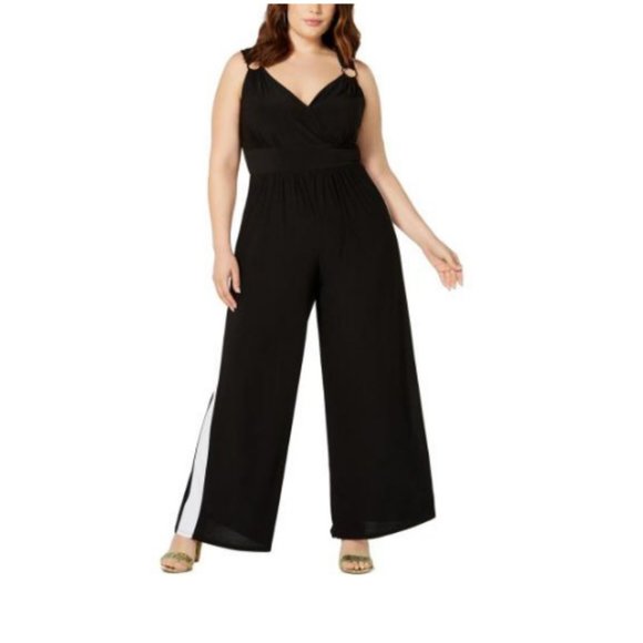 Love Squared Pants - NWT Love Squared Sz 1x Stripe VNeck Jumpsuit